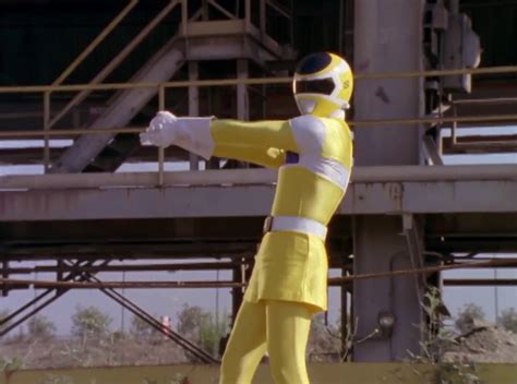 power rangers in space yellow